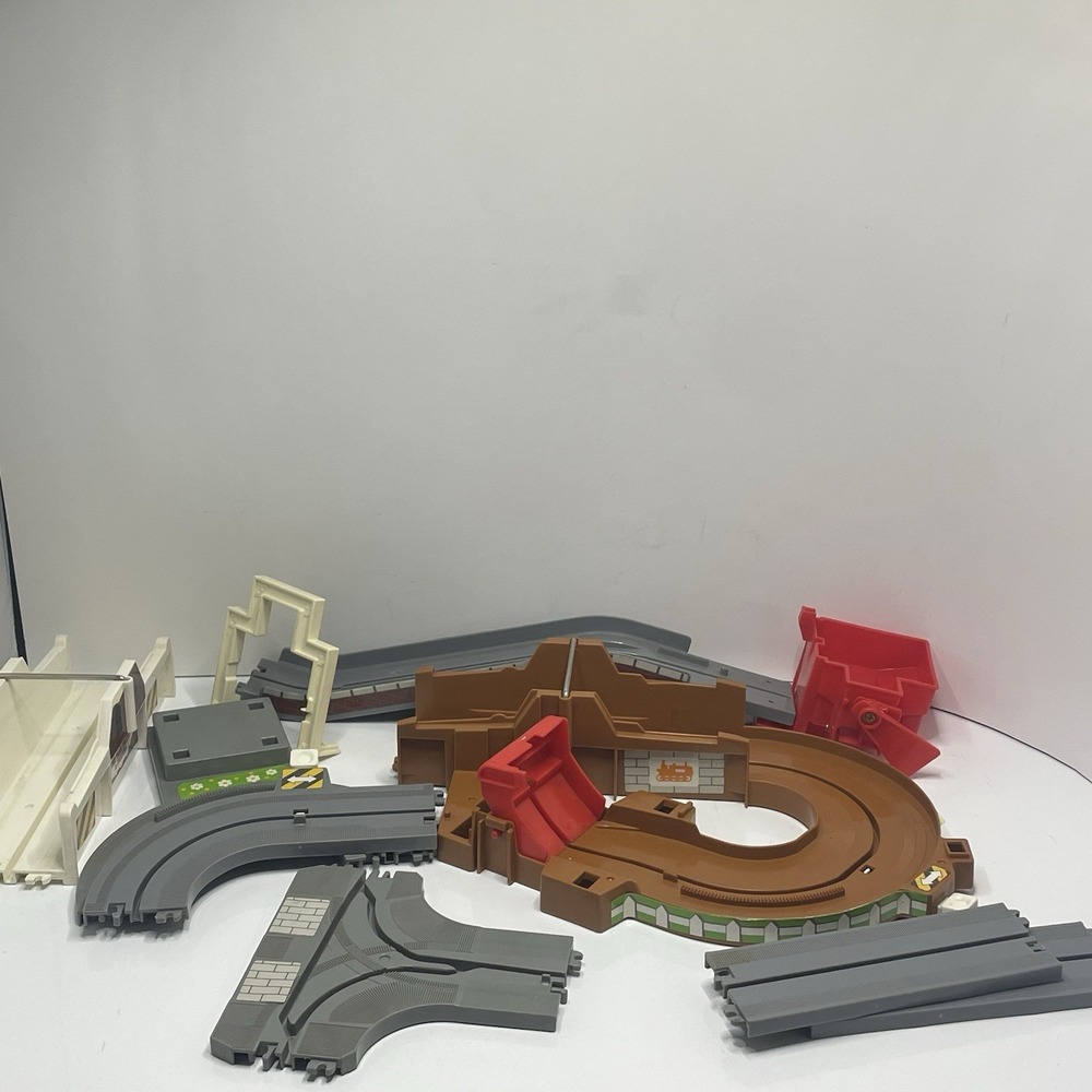 2001‎ Tomy Thomas The Tank Engine & Friends #6563 Replacement Tracks Incomplete - Picture 8 of 10